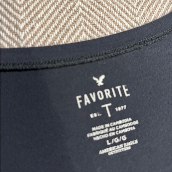 American Eagle Outfitters Dark Gray Floral Embroidered Tee - Picture 5 of 6